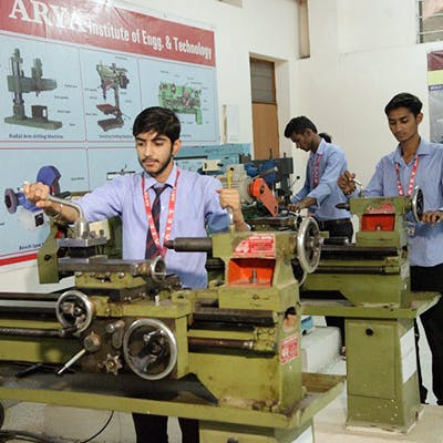 Arya College Labs Images